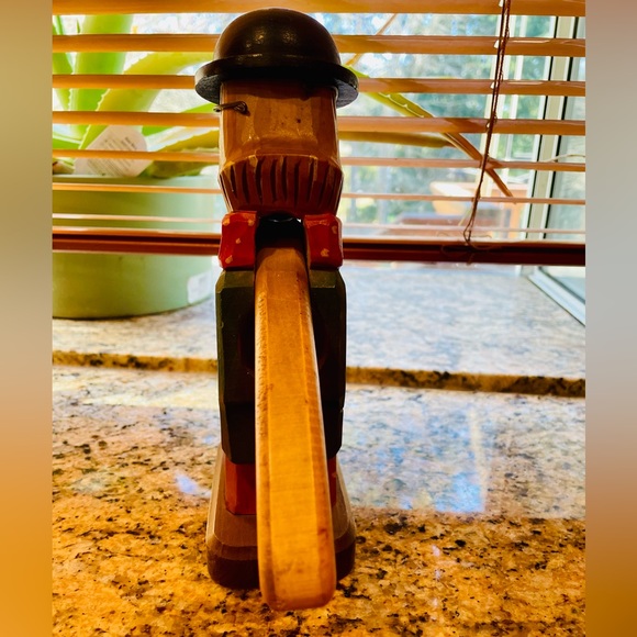 Vintage - Wooden Hand Carved Nutcracker Hobo - Picture 4 of 9